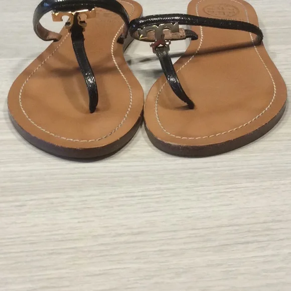 Tory Burch “T” logo Flat Thong Black Sandal - 7 - Picture 7 of 16